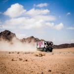 Koen Wauters en Pascal Feryn testen wagens voor Dakar